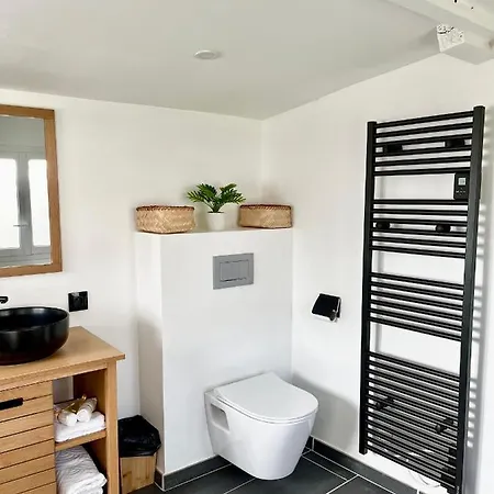 L'Oranger - Magnifique Studio Independant Sur Mougins Avec Jacuzzi Prive - Parking - Climatisation Exterior photo